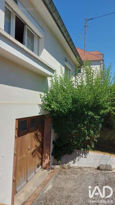 Maison 65 m² à Sainte-Savine  - photo 2