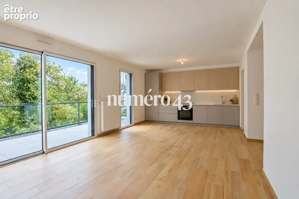 Appartement 3 pièces 85 m² à vendre à Brest (29200) - photo 4