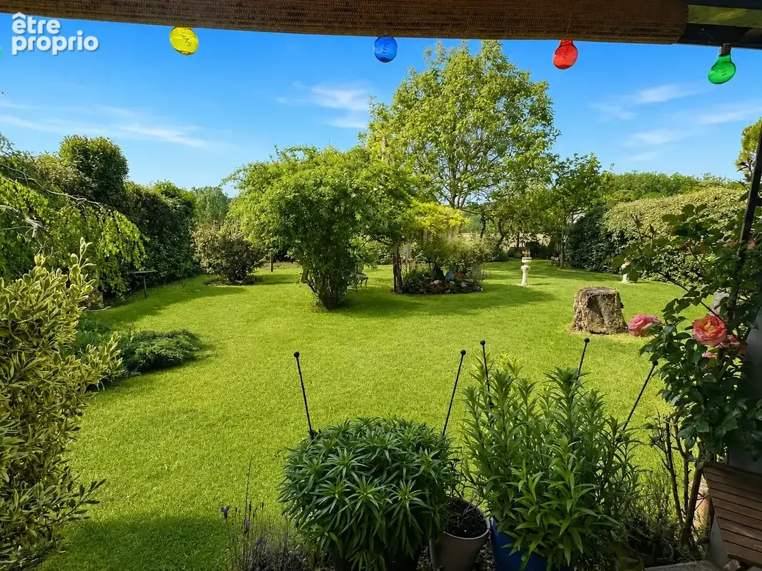 Maison 100 m² à Lauzun  - photo 2