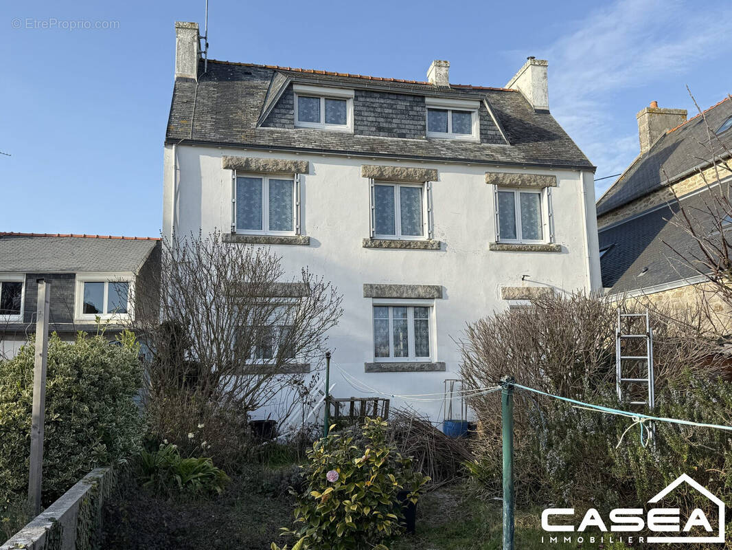 Maison à PENMARCH