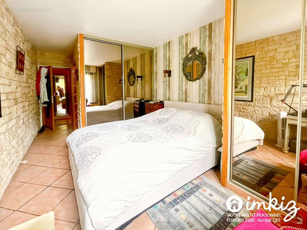 Appartement à PARIS-19E