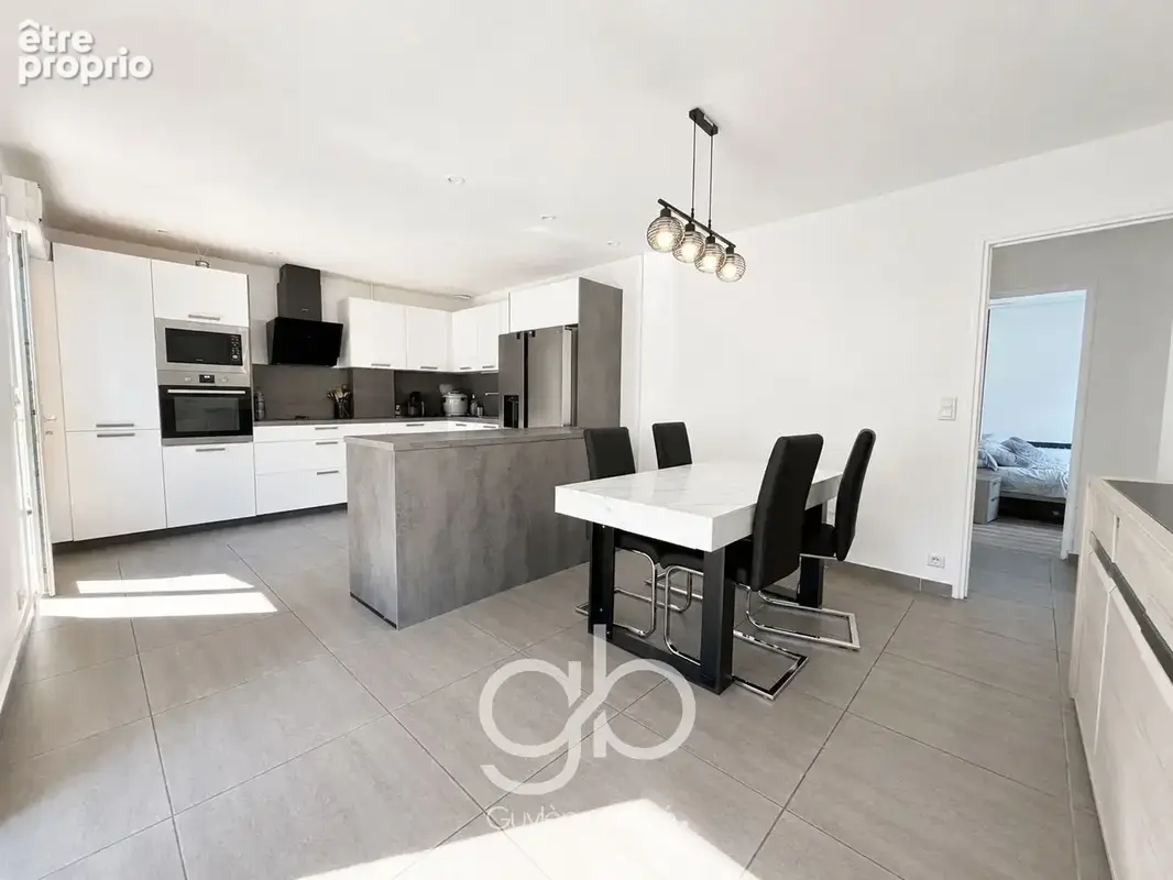 Montpellier   Plan des Quatre Seigneurs  Maison T4 de plain-pied avec piscine, 3 chambres et panneaux solaire - photo 2