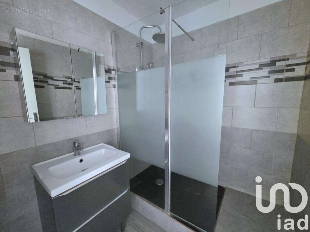 Photo 8 - Appartement à NIMES