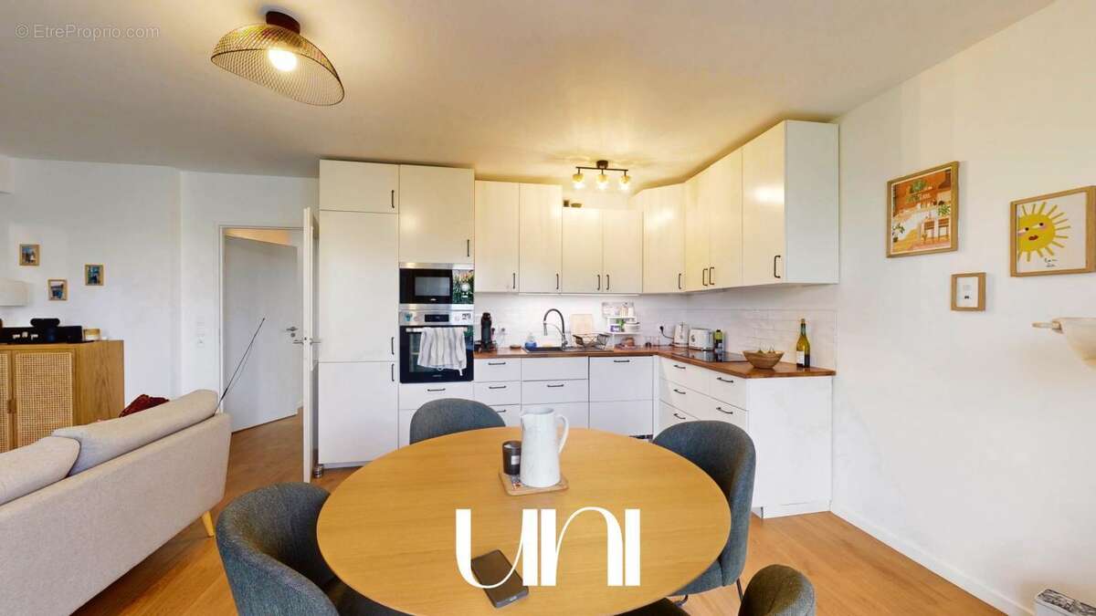 Appartement à HEROUVILLE-SAINT-CLAIR