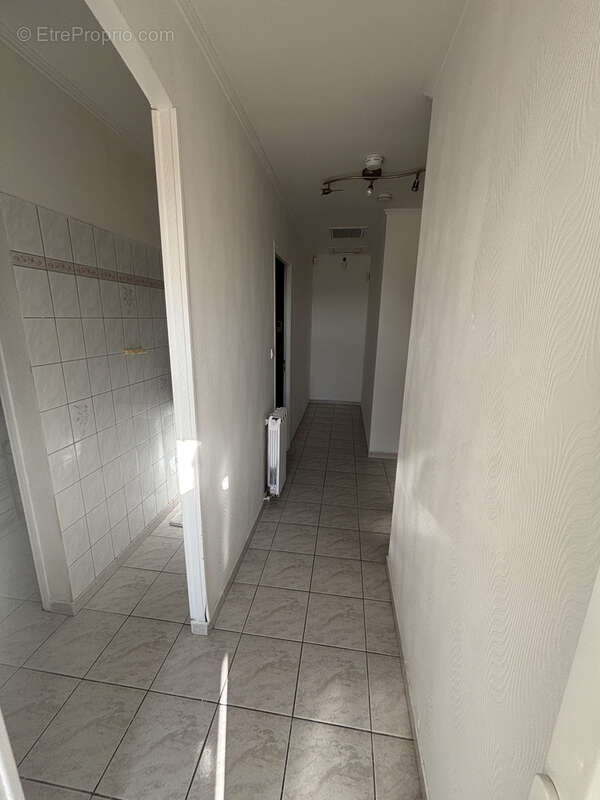 Maison à GALLARGUES-LE-MONTUEUX