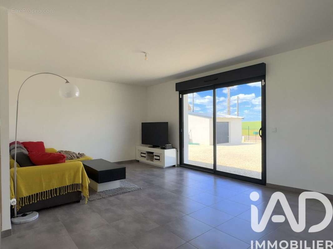 Maison 111 m² à Percey  - photo 8