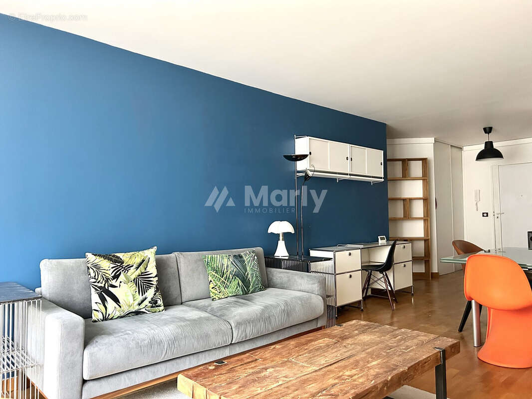 Appartement à PARIS-19E