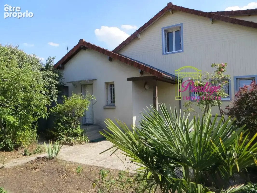 Maison à SARTROUVILLE