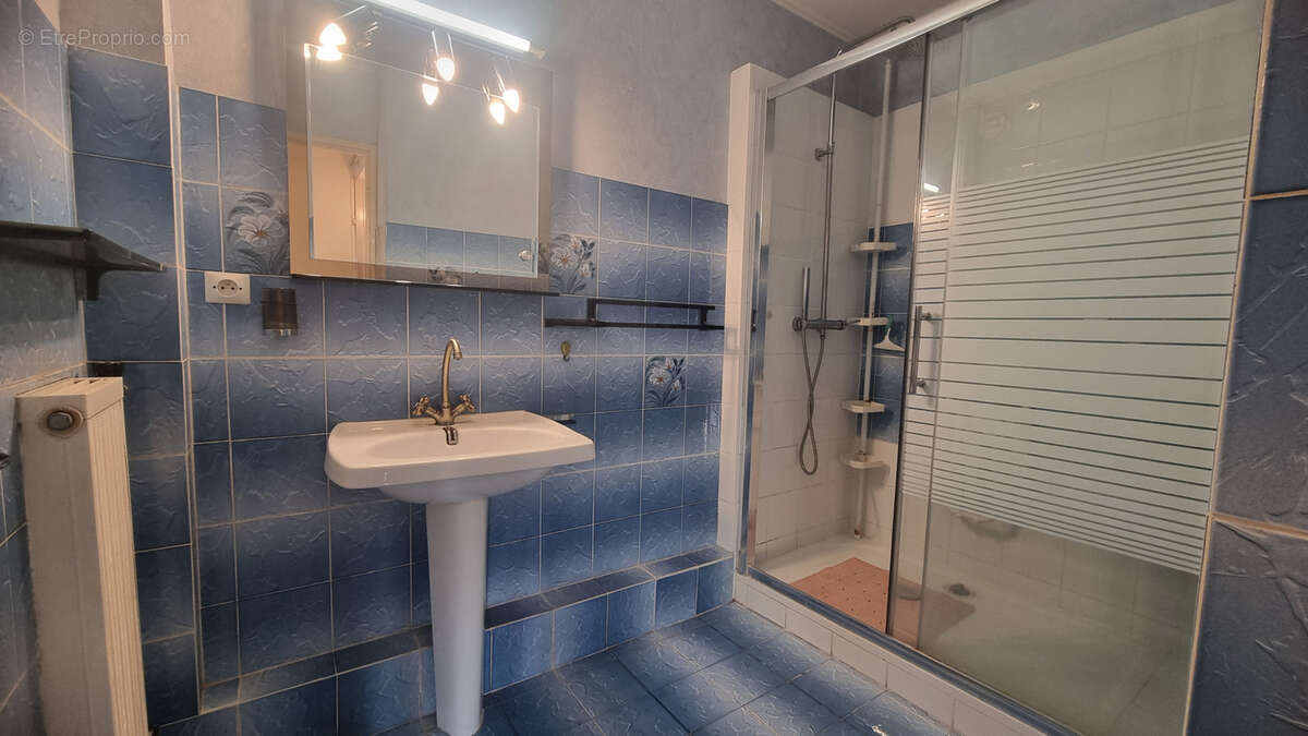 Appartement à LA VALETTE-DU-VAR