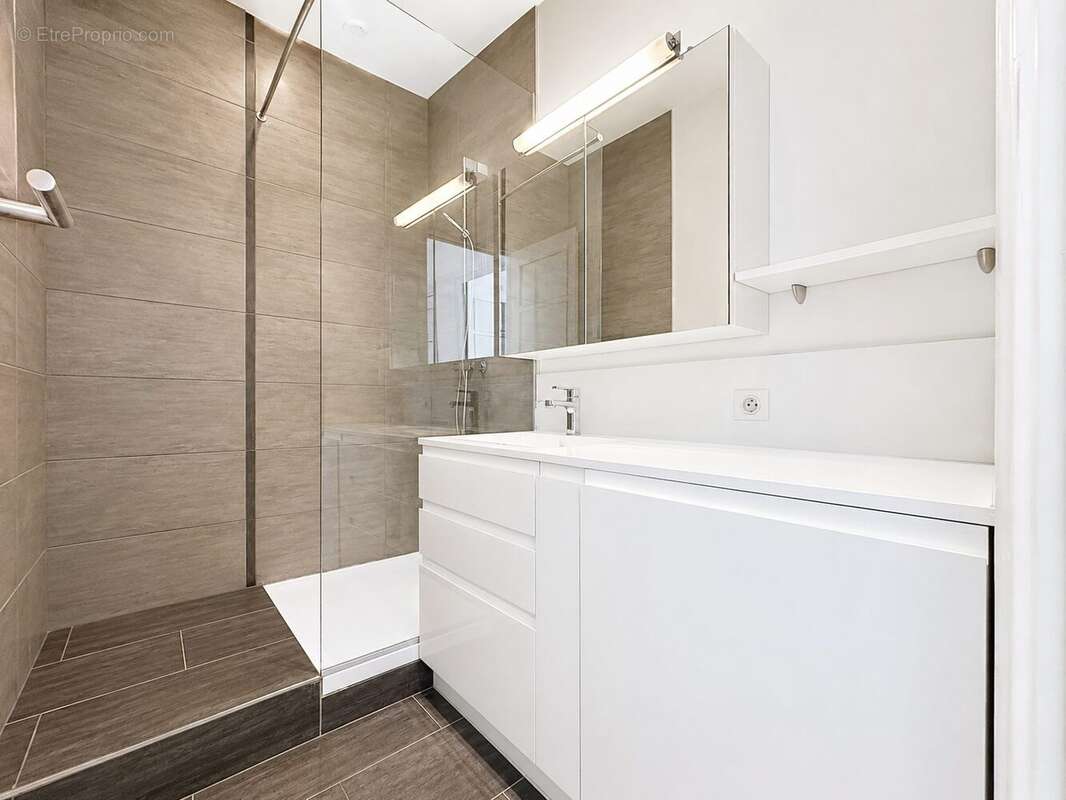 Appartement à LYON-6E