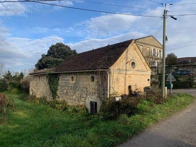 Maison à PUISSEGUIN