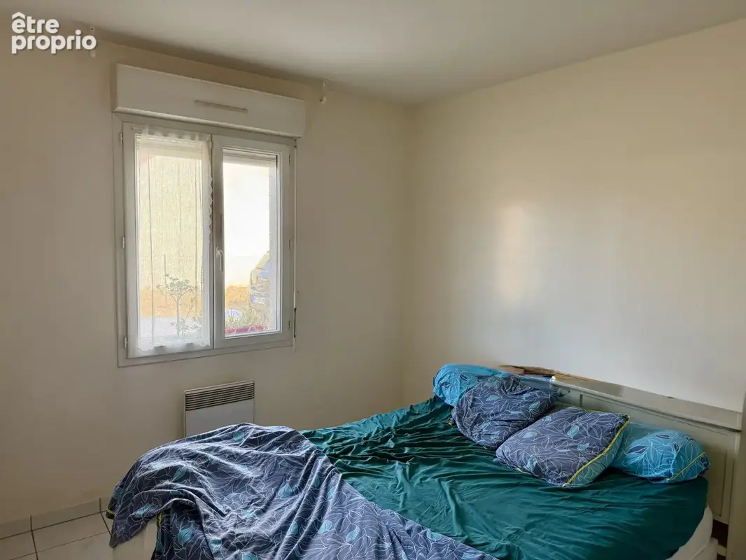 Maison de plain-pied récente T4 sur 798 m2 de terrain - photo 4
