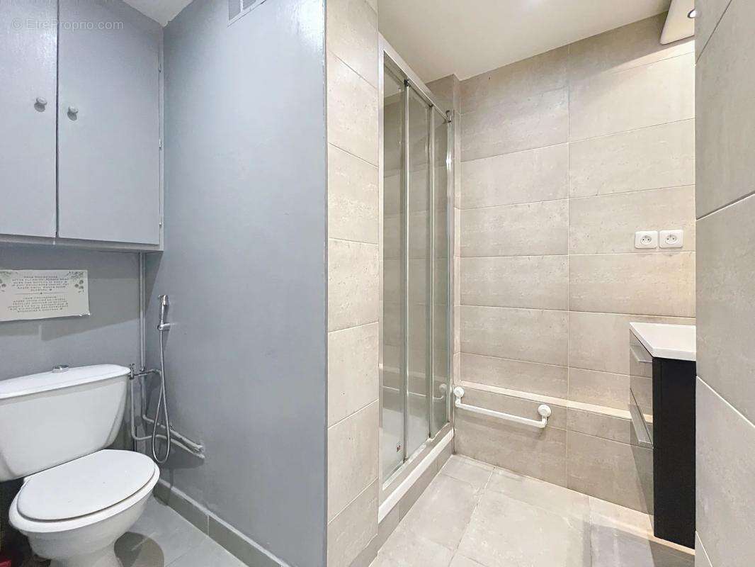 Appartement à MONTROUGE