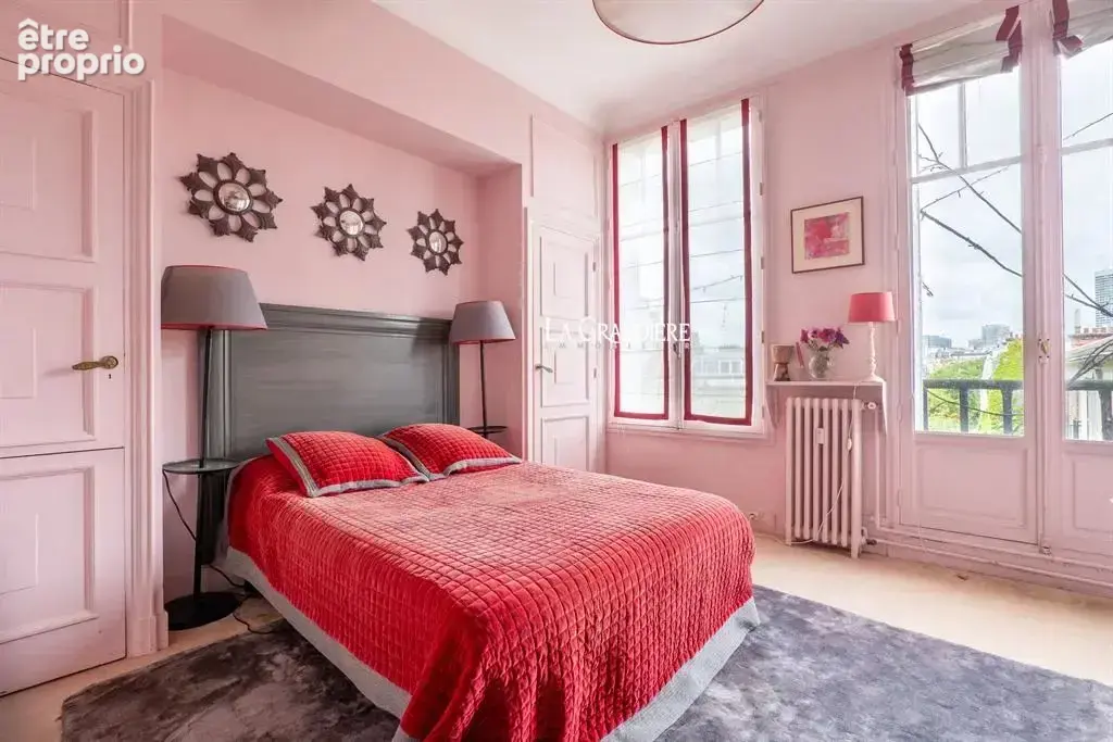 Neuilly-sur-Seine - Duplex dernier étage - 251 m2 - 7 pièces - 4 - photo 16