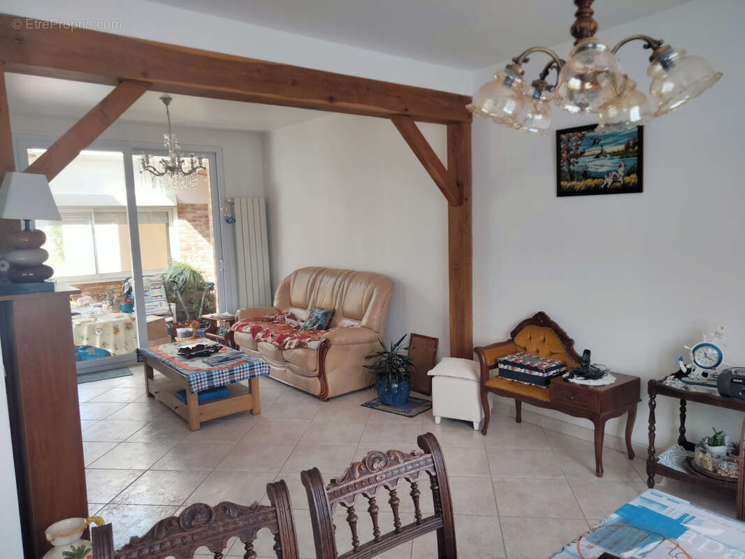 Maison à FRIAUCOURT