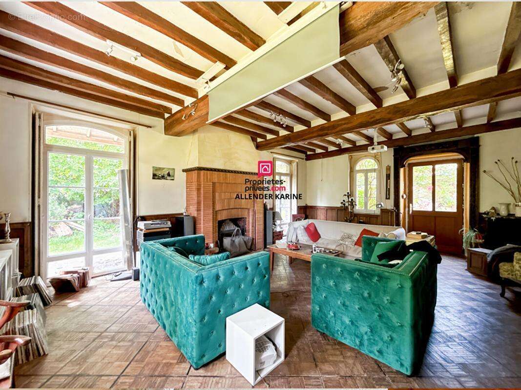 Maison à THEIL-SUR-VANNE