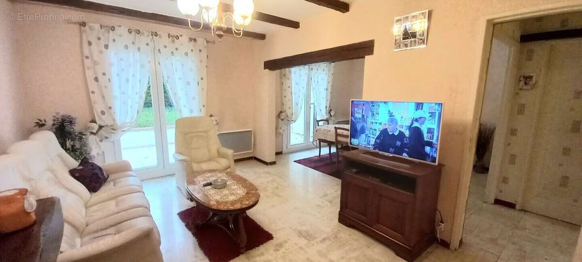 Maison à COURTISOLS