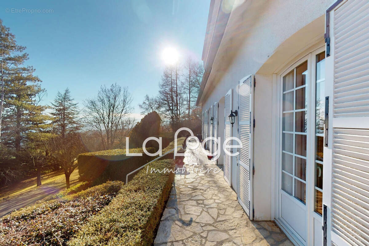 Maison à LA FREISSINOUSE