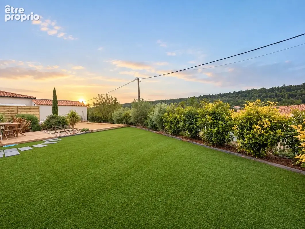 Villa contemporaine de plain-pied avec piscine et vue dégagée à Montbrun-des-Corbières - photo 12