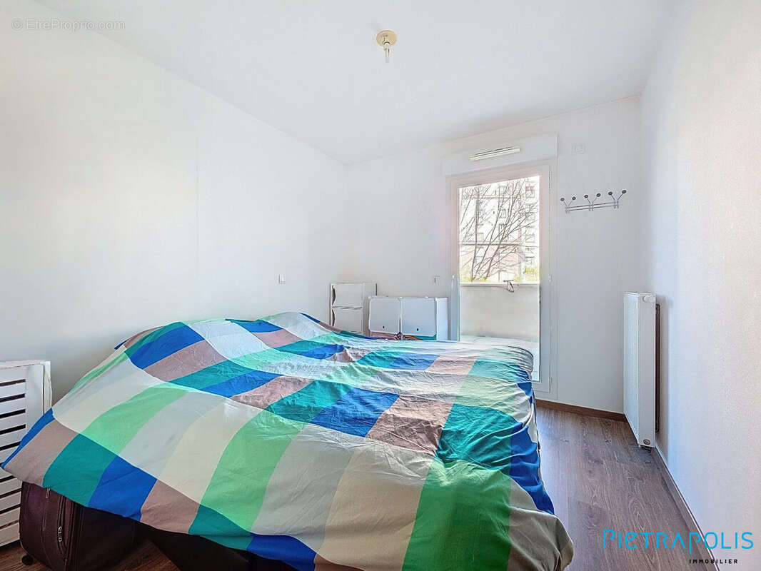 Appartement à SAINT-GENIS-POUILLY