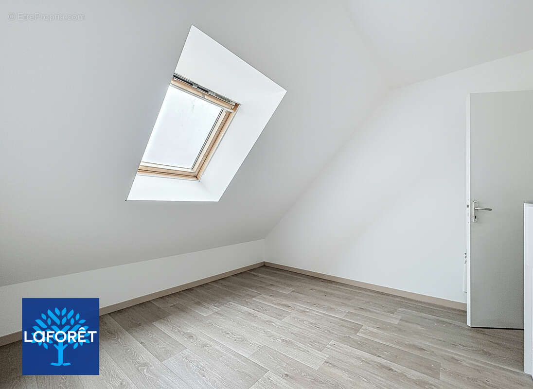 Maison à SAINT-SAUVEUR-DES-LANDES