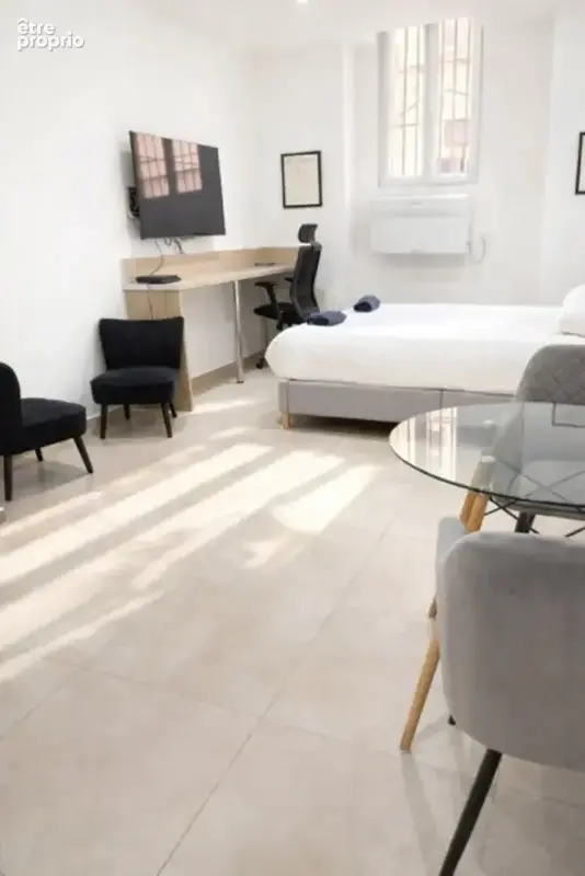 Appartement à MARSEILLE-2E