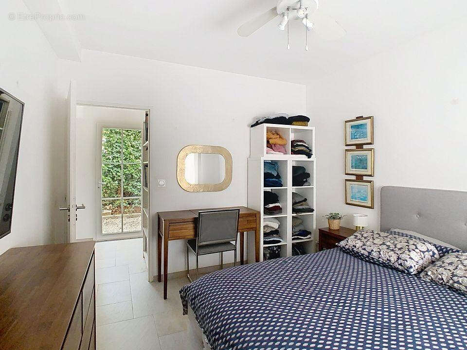 Maison à ENSUES-LA-REDONNE