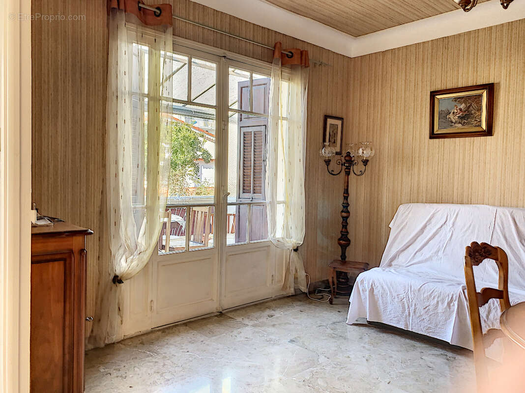 Maison à CAGNES-SUR-MER