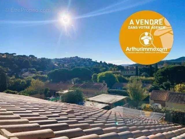 Appartement à BORMES-LES-MIMOSAS