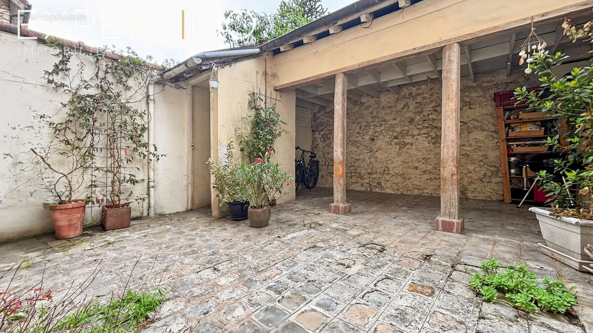 Maison à ETAMPES
