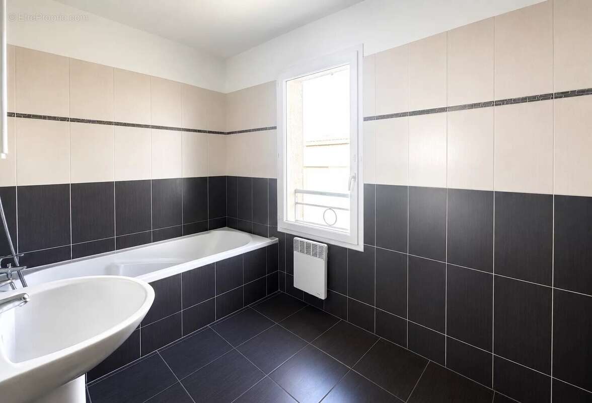 Appartement à SANARY-SUR-MER