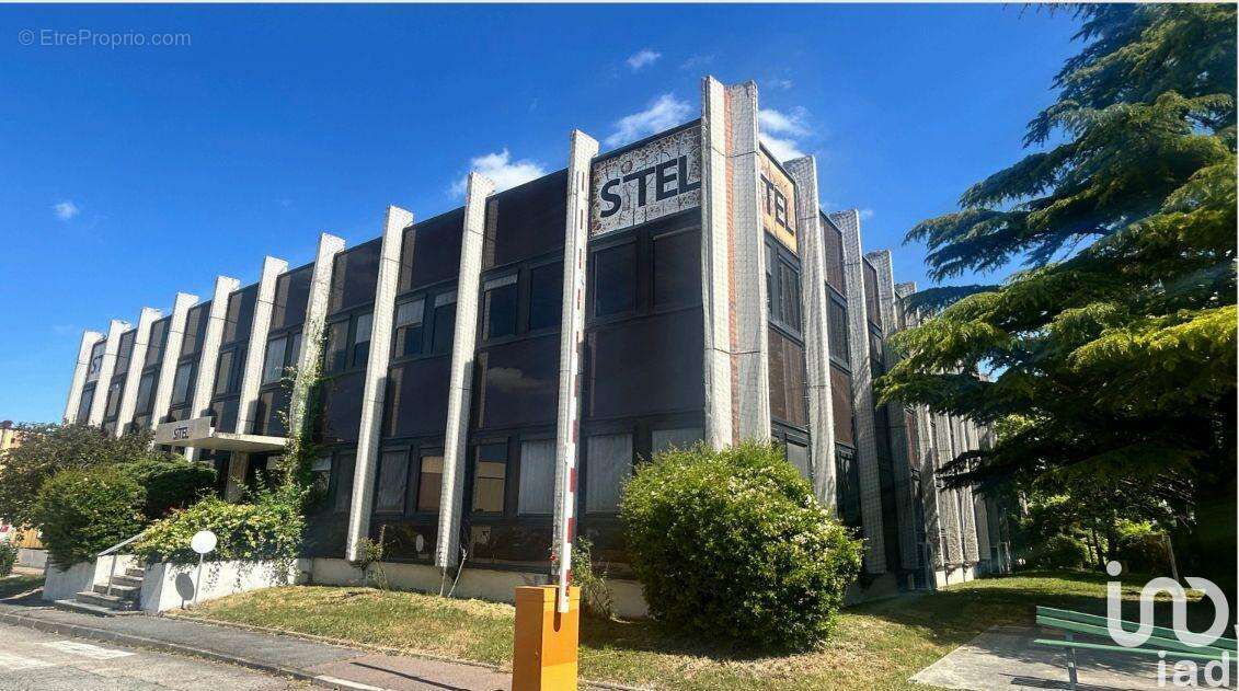 Photo 5 - Commerce à PONT-SAINTE-MARIE