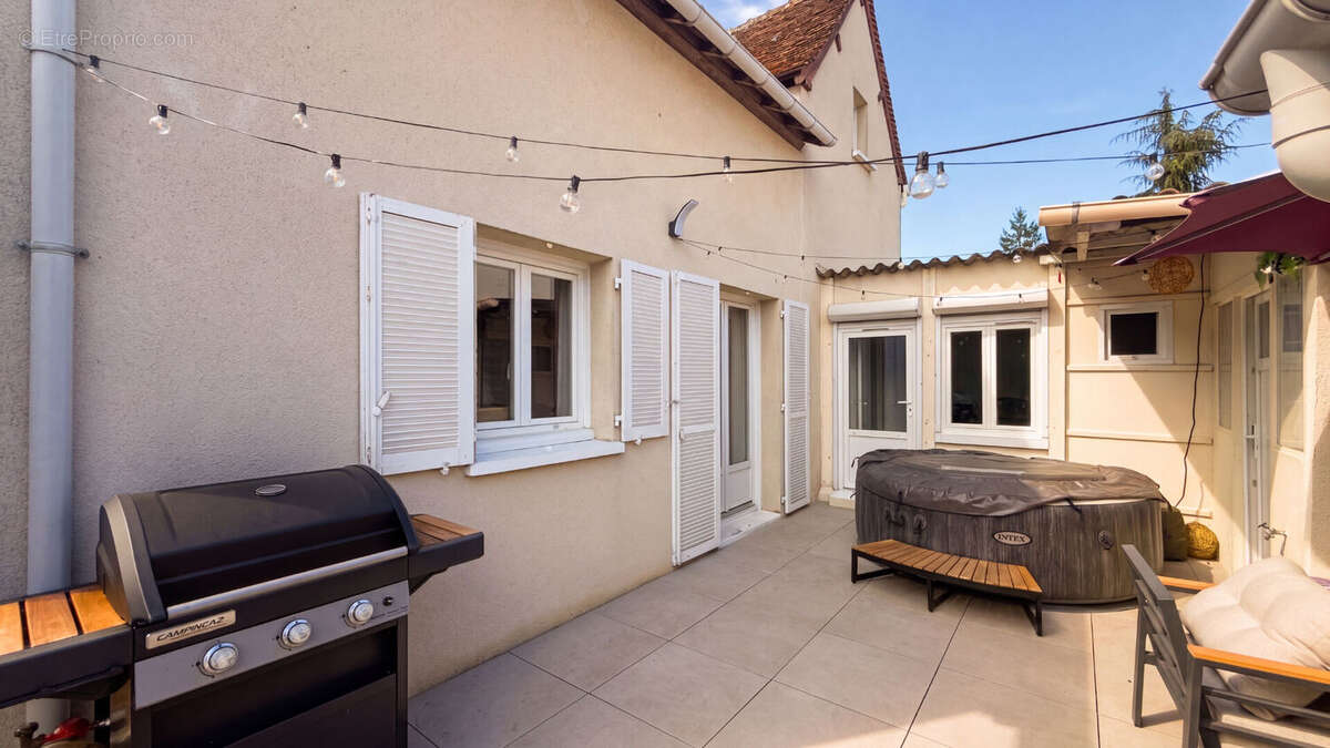 Maison Saint Avertin 6 pièce(s) + Dépendance 137 m2 - photo 5