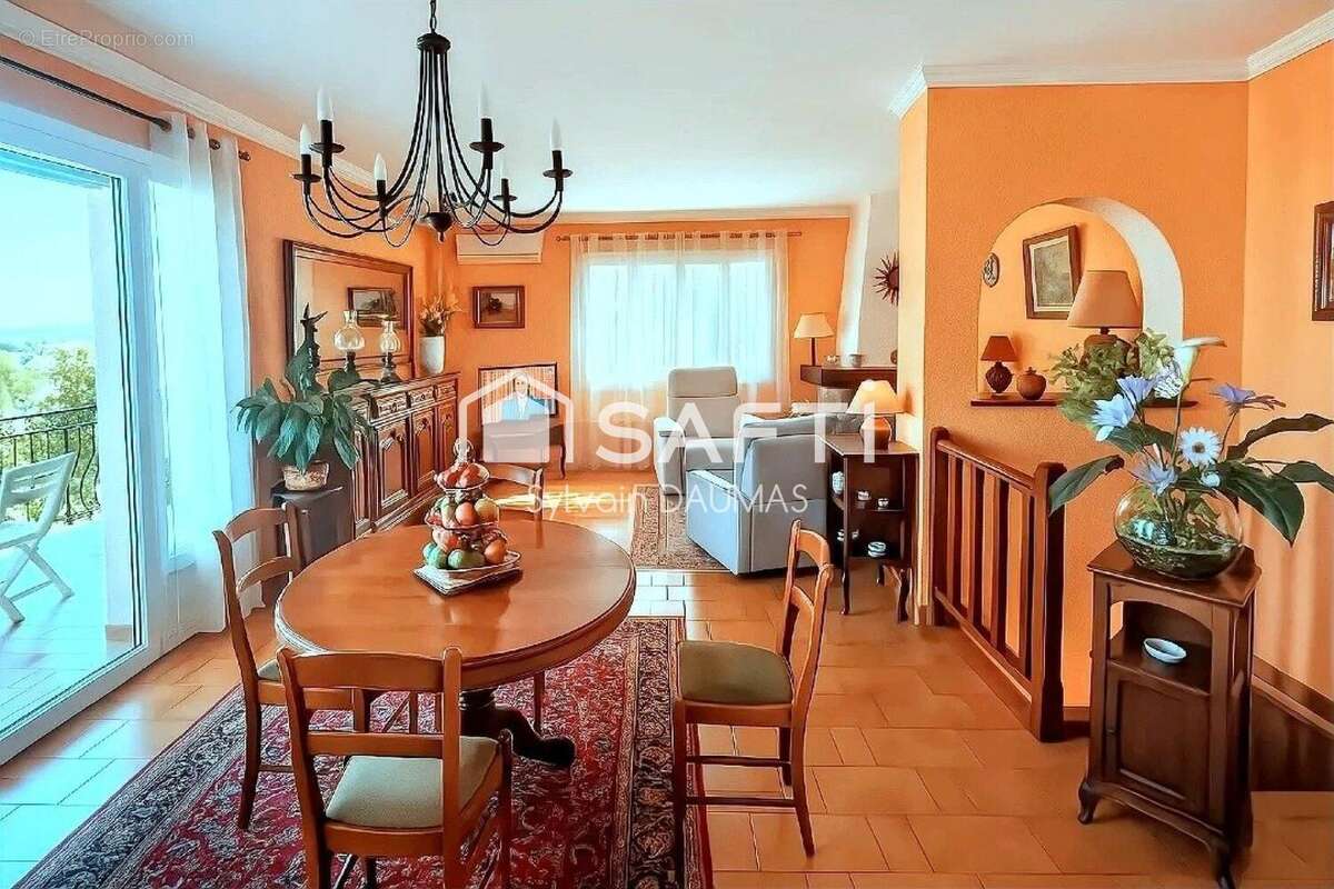 Photo 4 - Maison à SIX-FOURS-LES-PLAGES