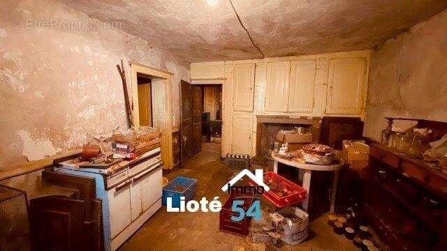 Maison à SAINT-BOINGT