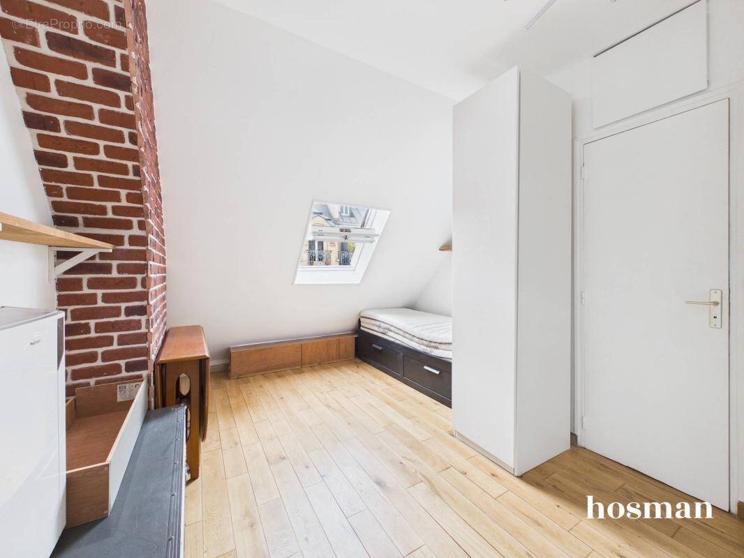 Appartement à PARIS-9E