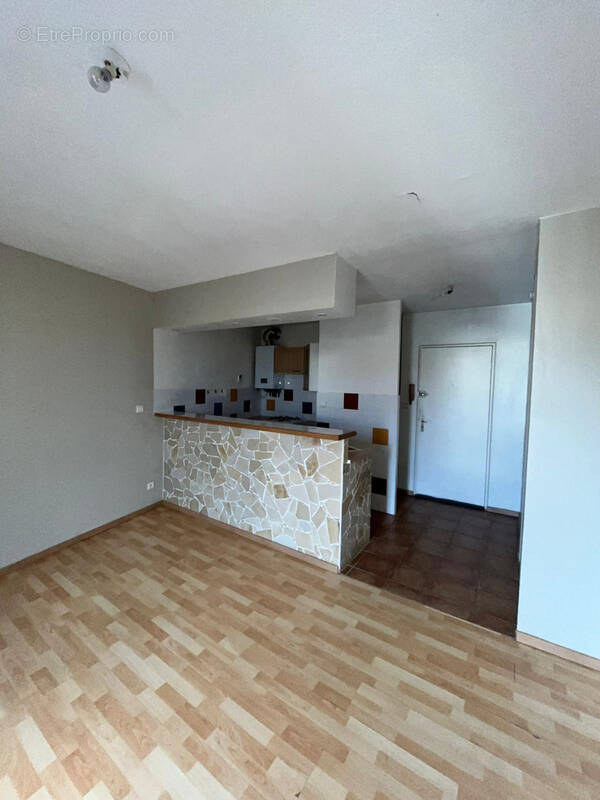 Appartement à LUNEL