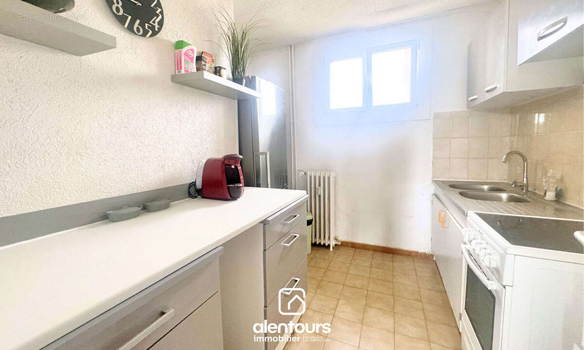 T3 65m2 balcon cave grenier - photo 7
