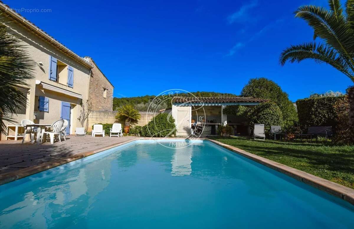 Maison à LORGUES