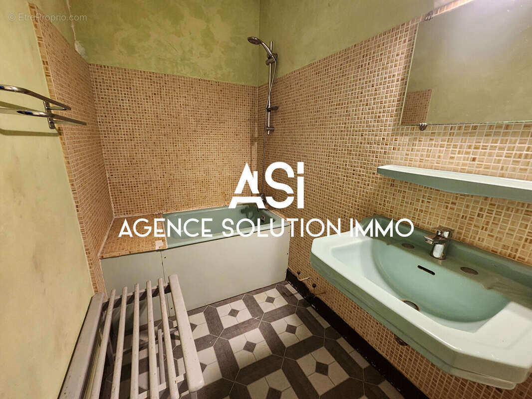 Appartement à FRESNAY-SUR-SARTHE