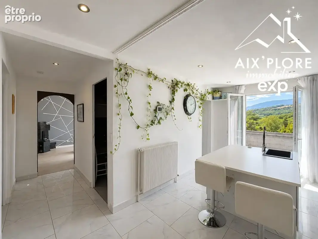 Maison 139 m² à Injoux-Genissiat  - photo 6