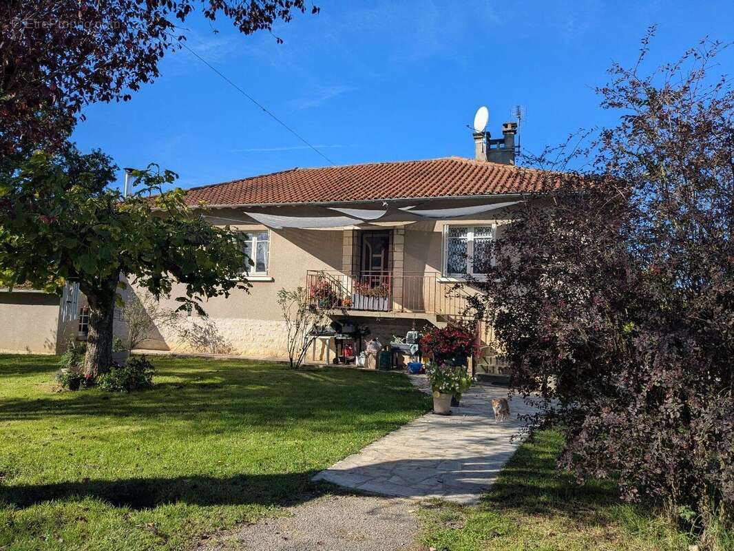 Maison à GRAMAT