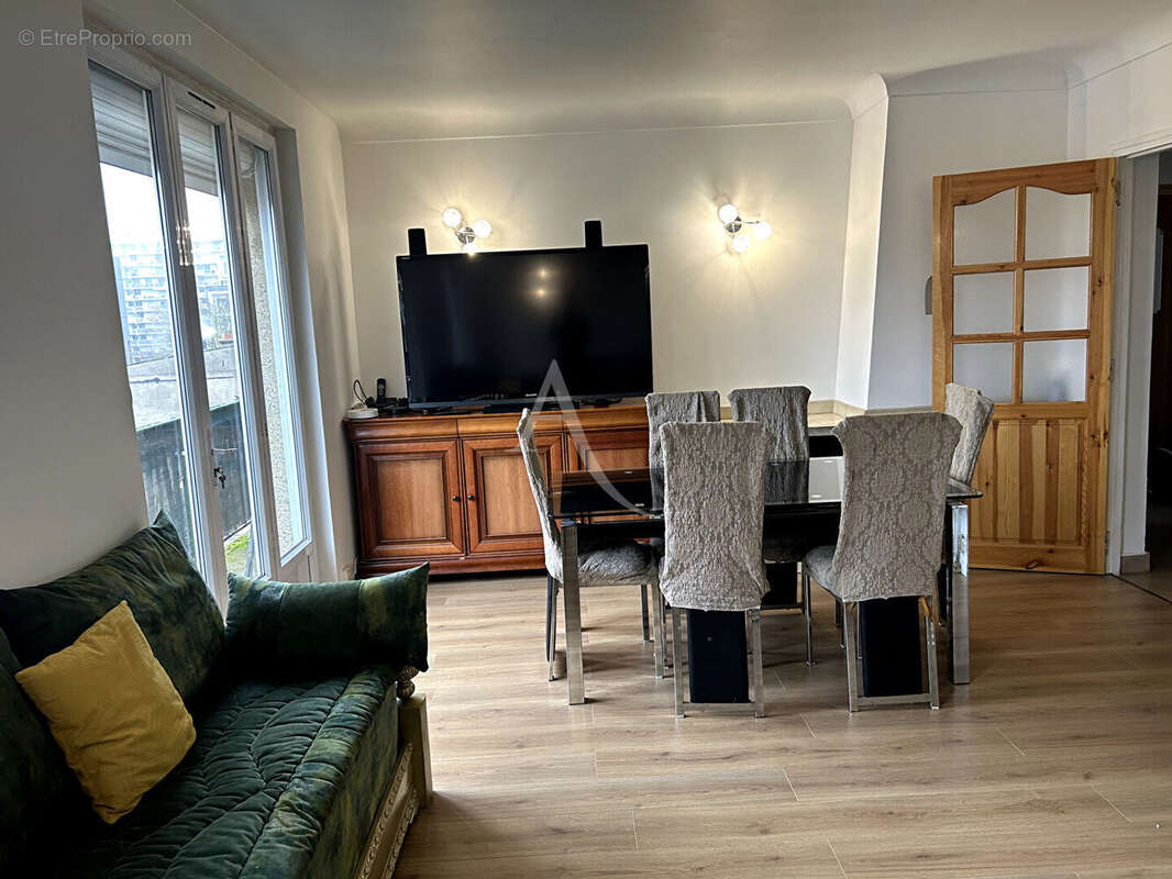 Appartement à BAGNEUX