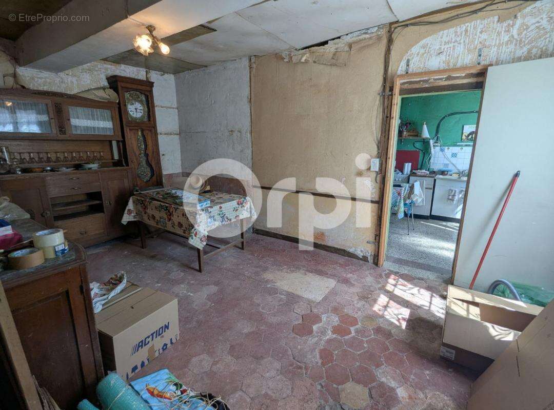 Maison a renover, 78,5 m² potentiel de 150 m², a vendre a vic-sur-aisne (02290) - - photo 8