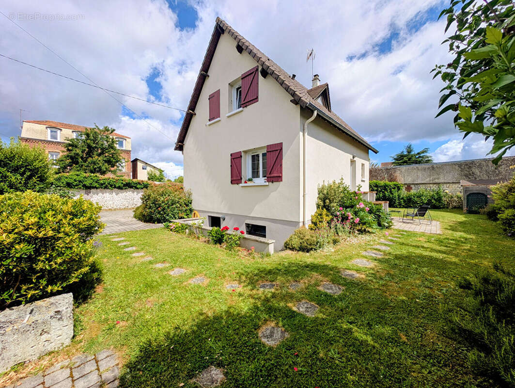 Maison à CAUDEBEC-LES-ELBEUF