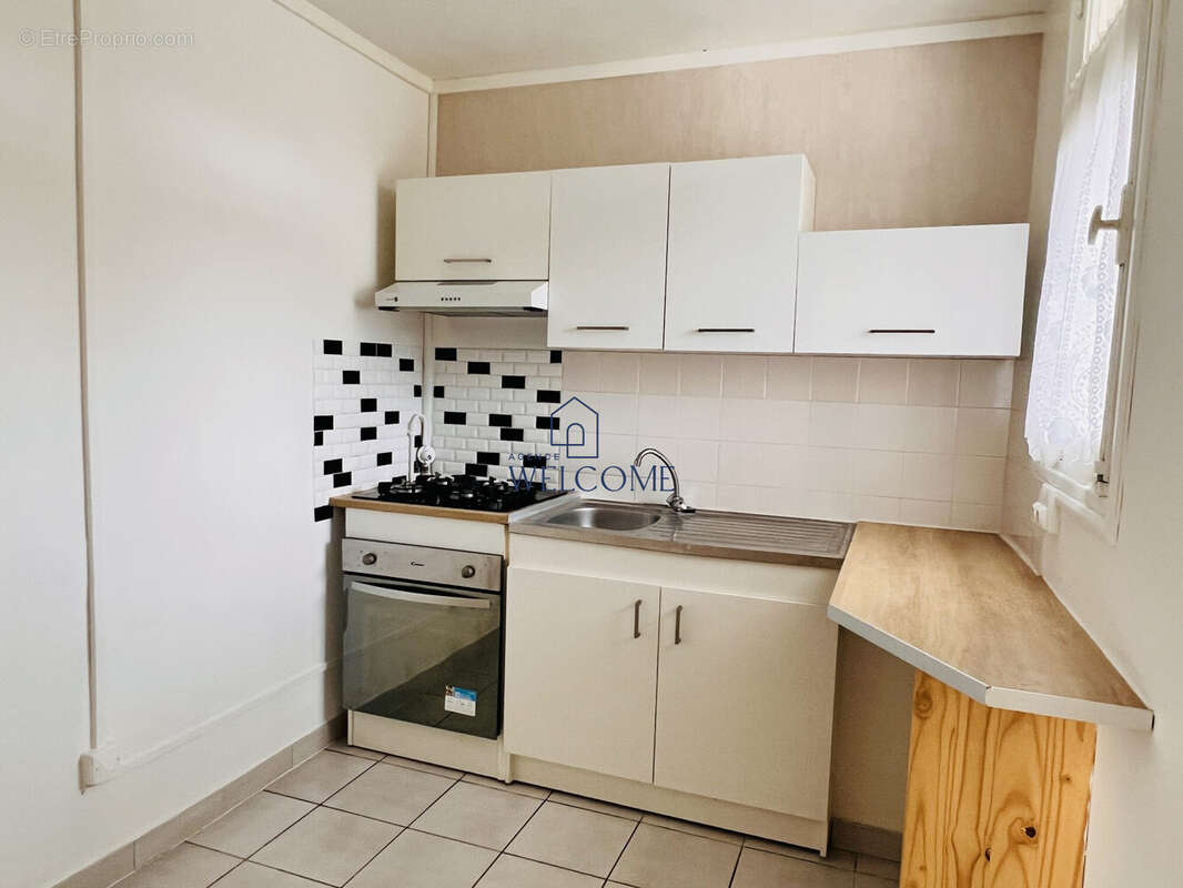 Appartement 64 m² à Bagnols-Sur-Ceze  - photo 3