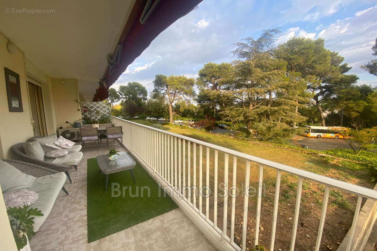 Appartement 75 m² à Cagnes-Sur-Mer  - photo 2