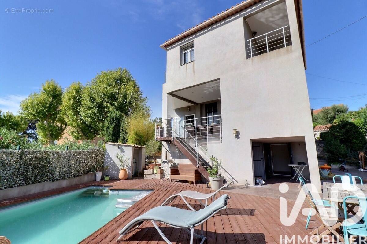 Photo 1 - Maison à MARSEILLE-11E