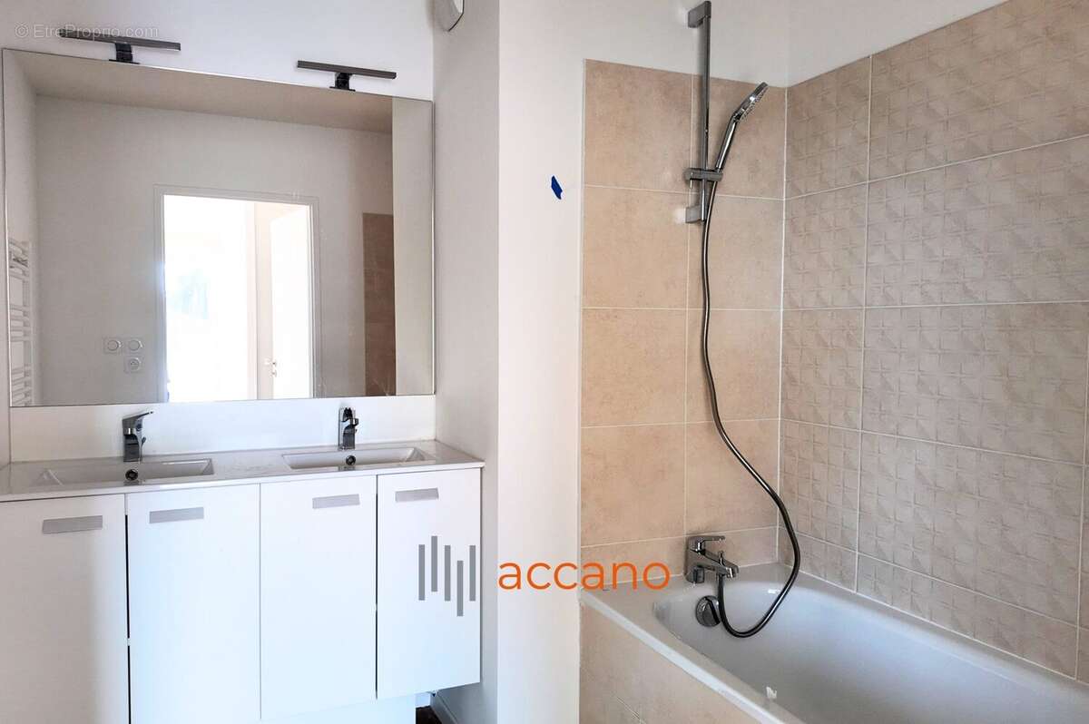 Appartement à RILLIEUX-LA-PAPE