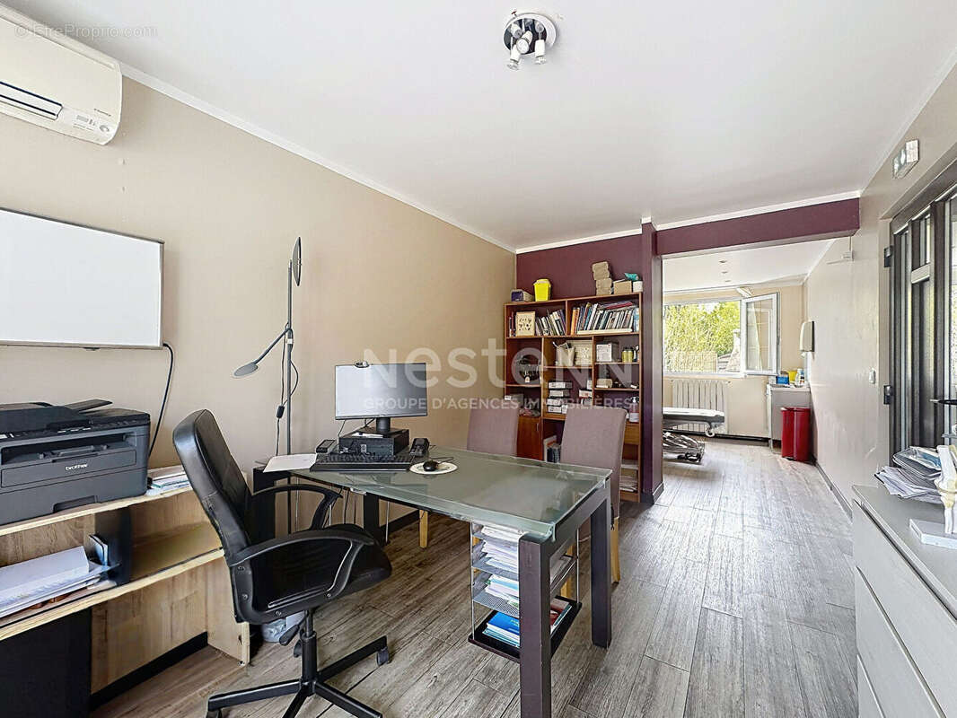 Commerce à LAMORLAYE